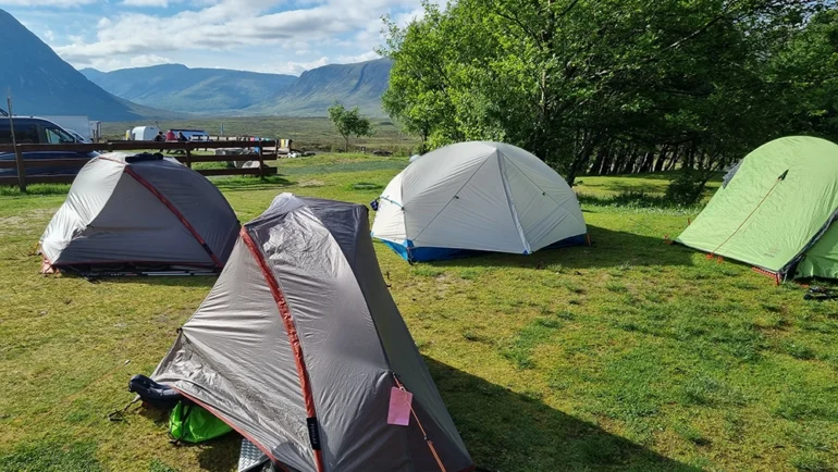 backpacking ausruestung fuer den west highland way