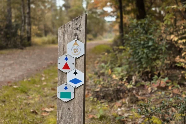 Hoge Kempen Nationalpark Trail Fotos Tag 1 Schilder